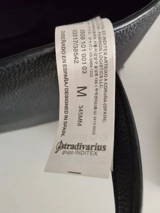 Bolso negro Stradivarius