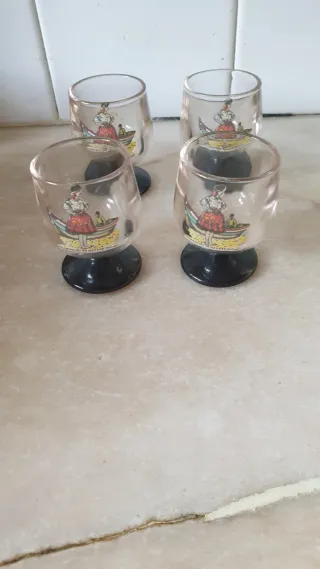 Copinhos Vintage Aperitivo 4 Unidades