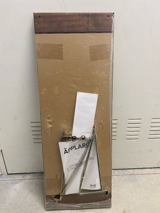 Estantería de madera IKEA