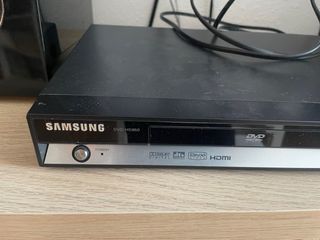 2 Reproductores DVD + TDT Easy Home y Samsung