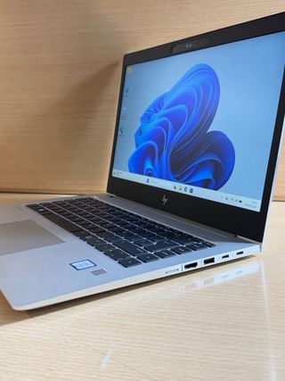 HP EliteBook 1040 G4 i5 / 8GB / 256GB
