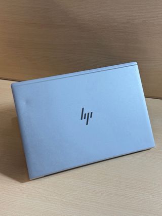 HP EliteBook 1040 G4 i5 / 8GB / 256GB