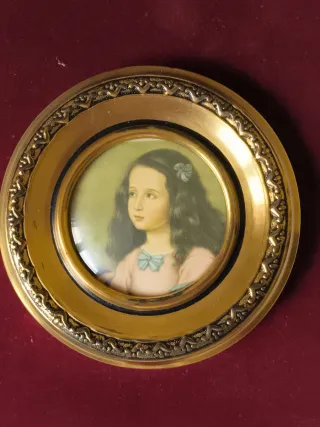 CUADRO DECORATIVO VINTAGE CON FOTOS EN TERCIOPELO