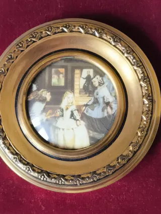 CUADRO DECORATIVO VINTAGE CON FOTOS EN TERCIOPELO