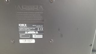 Monitor OKI con HDMI, multi-ingresso per PC o TV