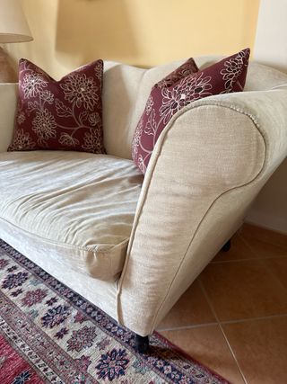 Divano 2 posti Poltrone e Sofà crema