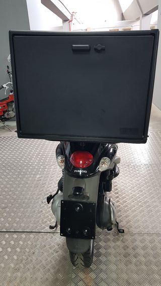 PIAGGIO LIBEETY 125 CON CAJON DE REPARTO