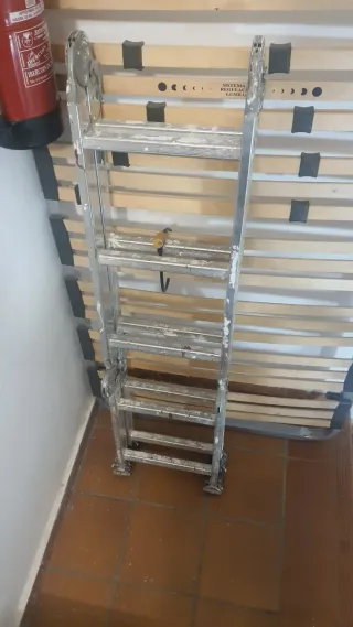 Escalera Telescópica 10 Peldaños