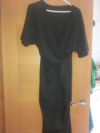 Vestido negro elegante