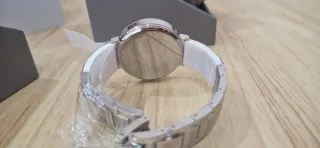 Reloj Guess Mujer plateado Nuevo