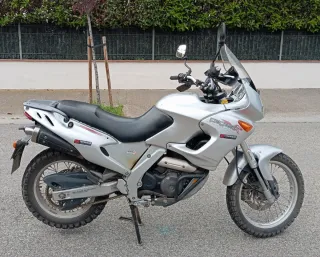 Aprilia Pegaso 650.