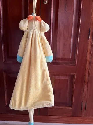 Saquito de peluche jirafa ideal para poner pañales