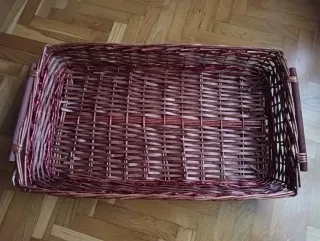 Cesta de mimbre rectangular