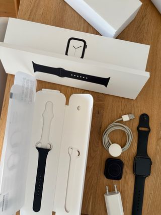 Apple Watch Series 4 Negro Roto