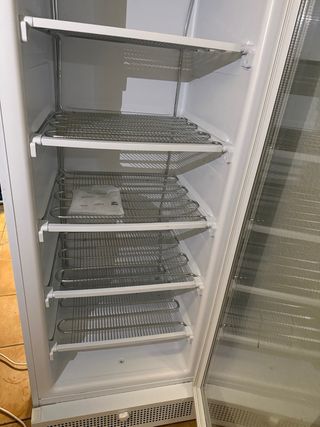 Congelador vertical EUROFRED