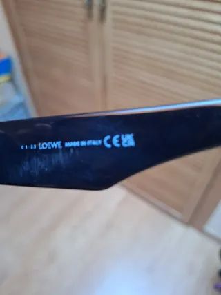 Gafas de sol Loewe negras en perfecto estado