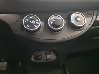 TOYOTA YARIS 1.0 70 ACTIVE