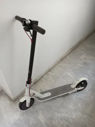 Patinete Eléctrico Xiaomi M365 Blanco