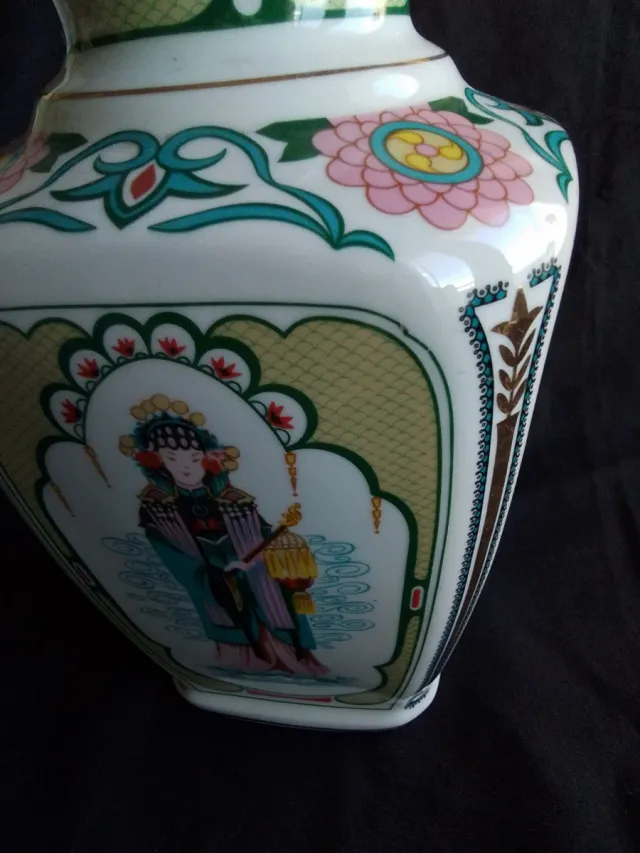 Jarrón Porcelana Vintage Años 80