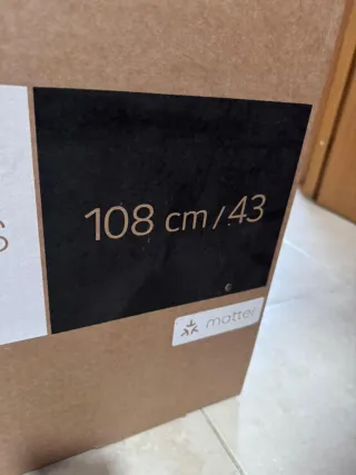 Televisión LG Negra Nueva