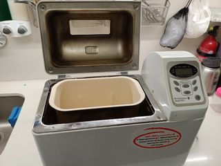 Panificadora Unold Backmeister 68511