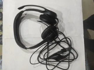 Logitech H390 USB Headset sin estrenar