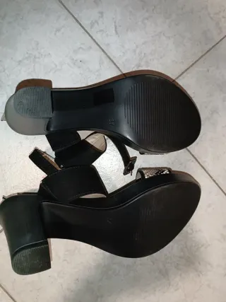 Eleganti sandali tacco alto donna