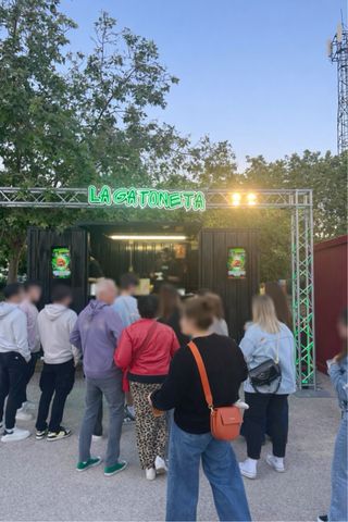 Foodtruck hamburguesería en alquiler – Eventos