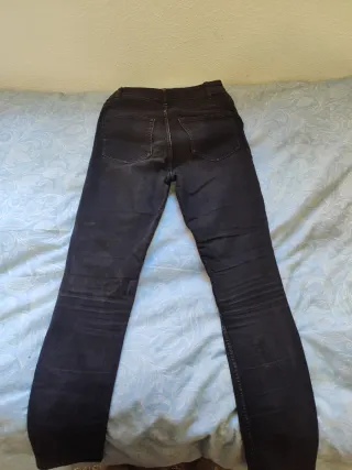 Pantalón vaquero mujer negro