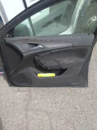 PUERTA DELANTERA DERECHA OPEL INSIGNIA BERLIN