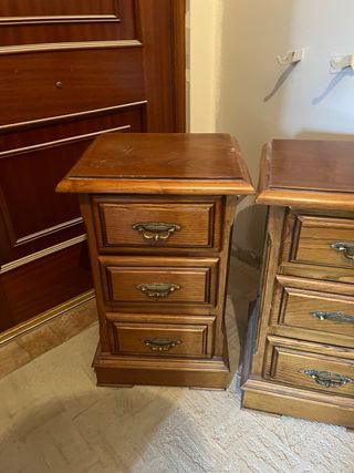 Cómoda, Sinfonier, Mesitas y Espejo Madera