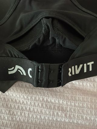 Sujetador deportivo CRIVIT negro