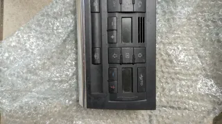 Audi A4 B6 B7 Climatronic 1 Din