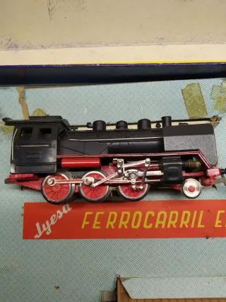 Antiguo tren eléctrico Jyesa