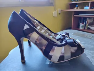Zapatos de tacón aguja talla 40