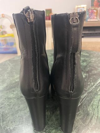 Botín tacón plataforma Zara negro T37