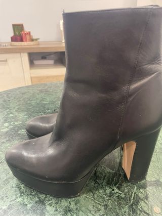 Botín tacón plataforma Zara negro T37