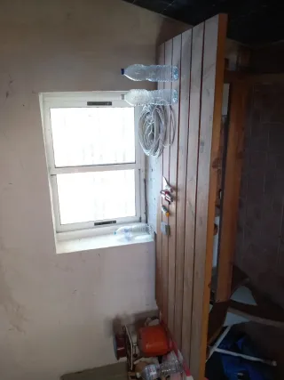 Mesa grande de madera maciza 2 metros de larga,