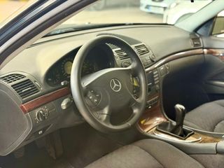 Mercedes-Benz Clase E 2003