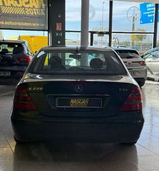 Mercedes-Benz Clase E 2003