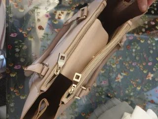 Bolso Zara colo maquillaje  Nuevo