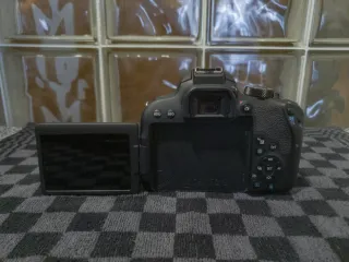 Canon EOS 800D + WiFi | 24MP | Foto y Video