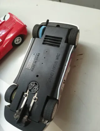 Lote 3 Coches Slot Ferrari, Subaru, Ford