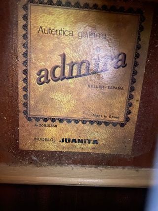 Guitarra Admira Juanita + Funda