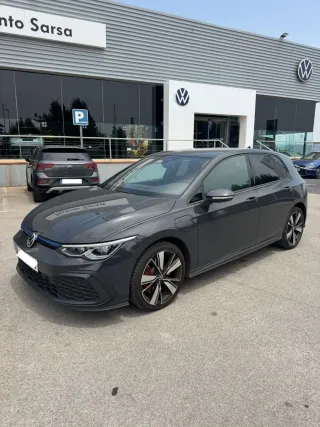 Volkswagen Golf 2021