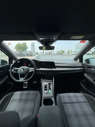 Volkswagen Golf 2021