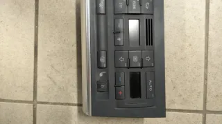 Climatronic Audi A4 B6 B7 1 Din muito bom estado