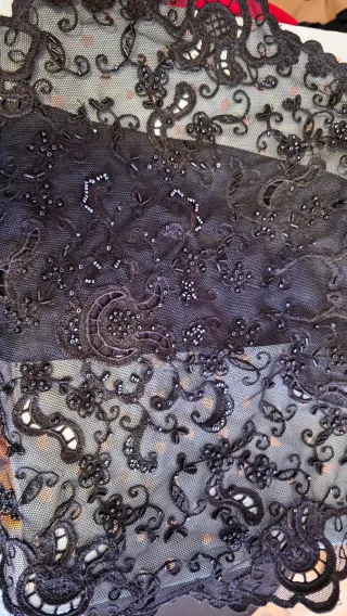 Mantilla y delantal de encaje blanco, para adulta