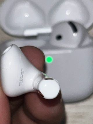 Apple AirPods