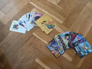 Cartas Pokémon Doradas, Plateadas y Especiales